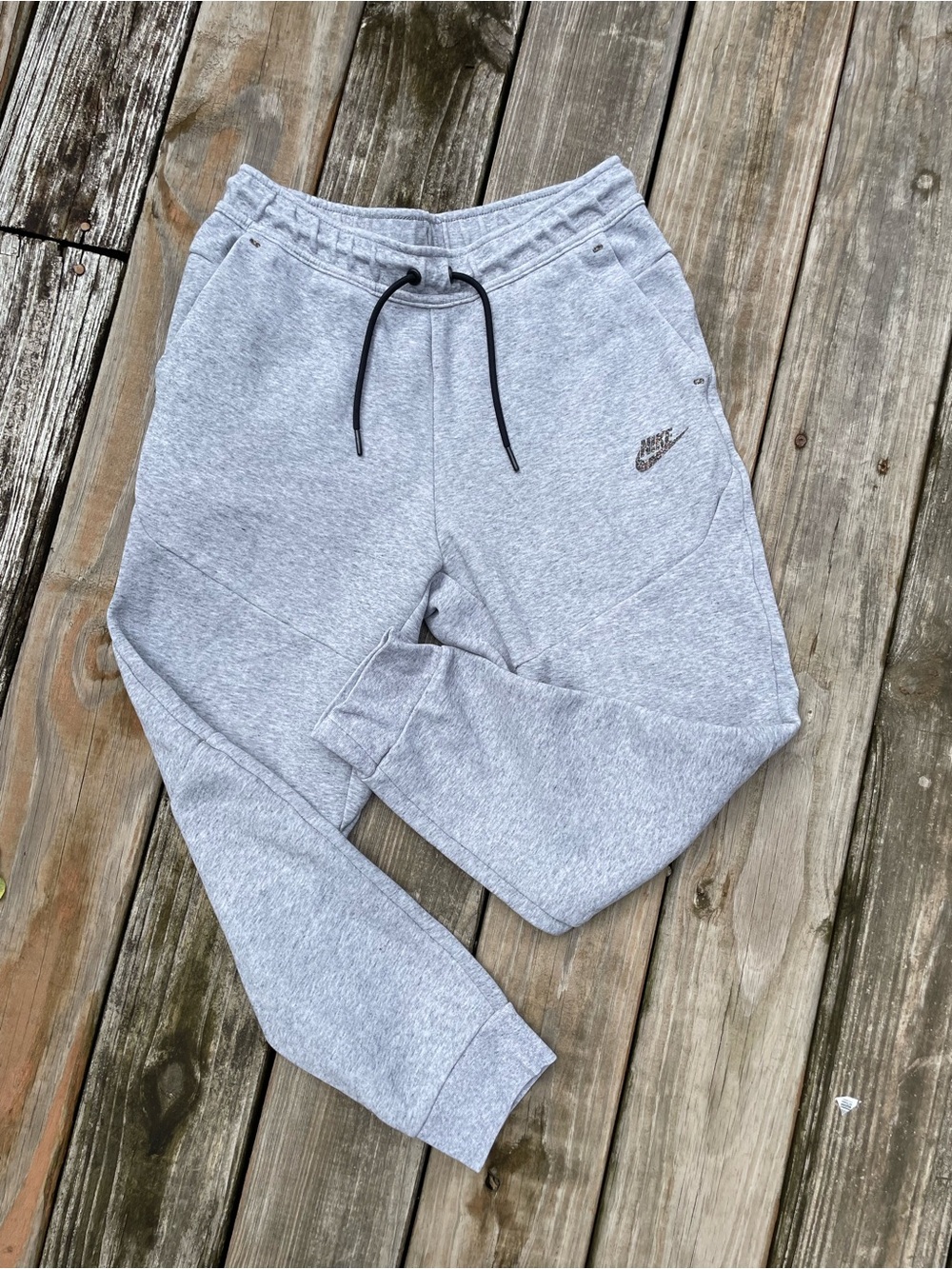 Nike mens Gray Fleece Jogger Pants